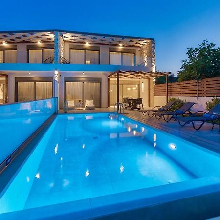 Sabbia D'Oro Beach Villa Meson Yerakarion Exterior photo