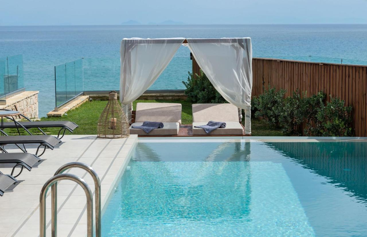 Sabbia D'Oro Beach Villa Meson Yerakarion Exterior photo