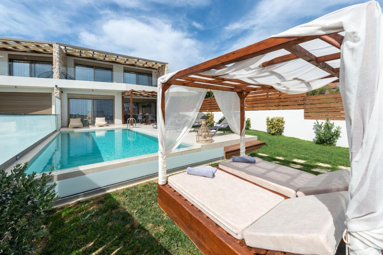 Sabbia D'Oro Beach Villa Meson Yerakarion Exterior photo